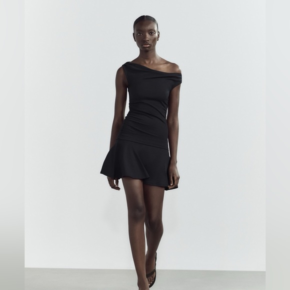 Zara Dresses & Skirts - Zara black off the shoulder dress